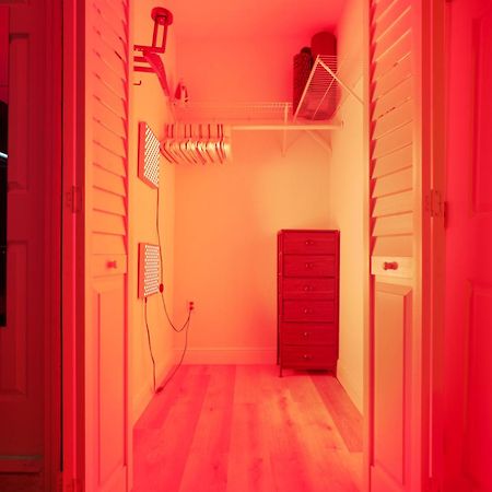 Modern Suite A Creator'S Dream Τάμπα Εξωτερικό φωτογραφία
